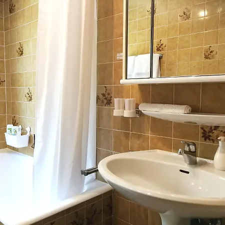 Ferienwohnung-lina-ruhige-lage-stadtnah *